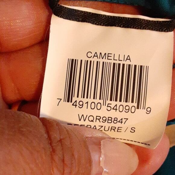 BcbgMaxAziria Camellia Women's Teal Green Sleeveless Jumpsuit Size Small - Picture 11 of 11